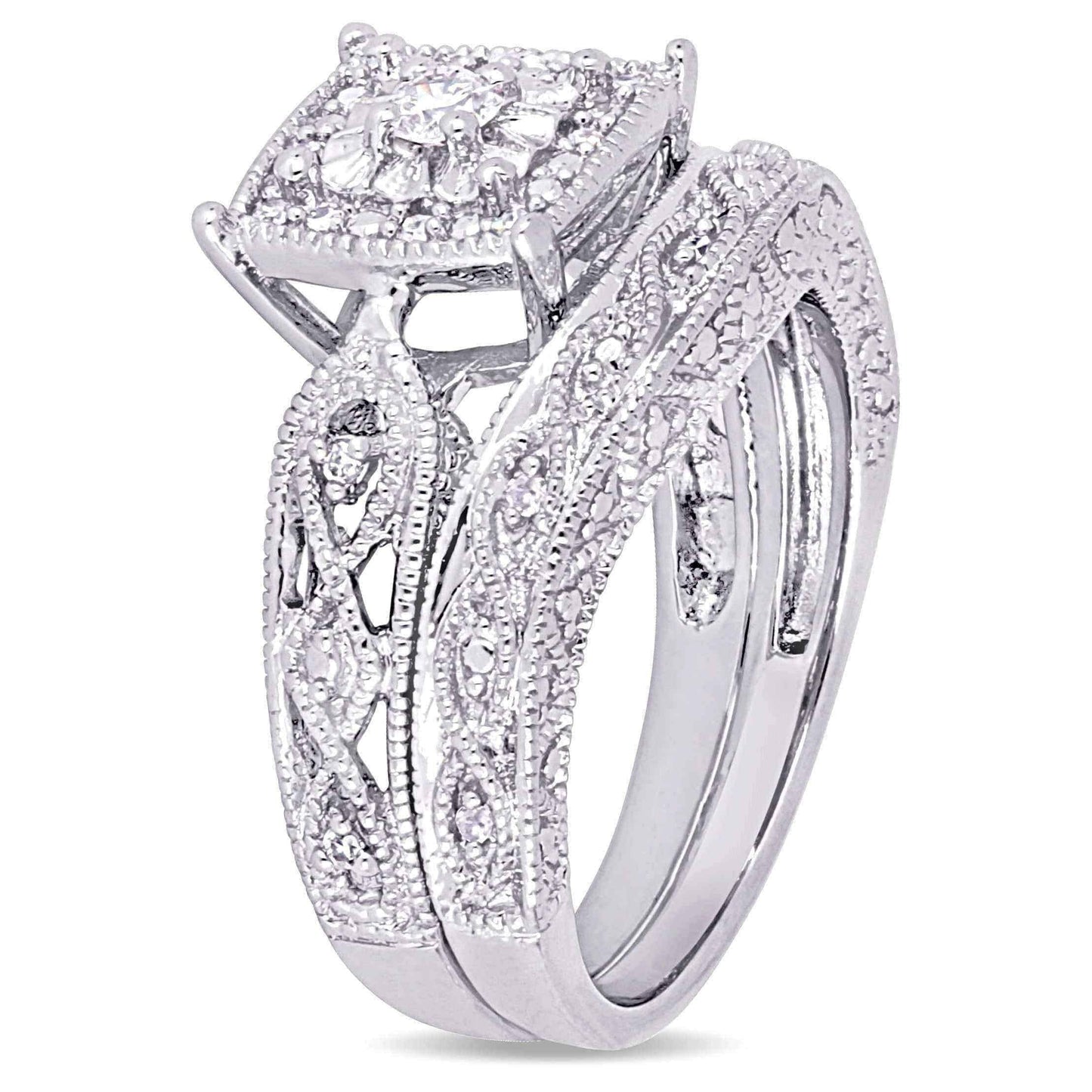Diamond Engagement Ring Set UK