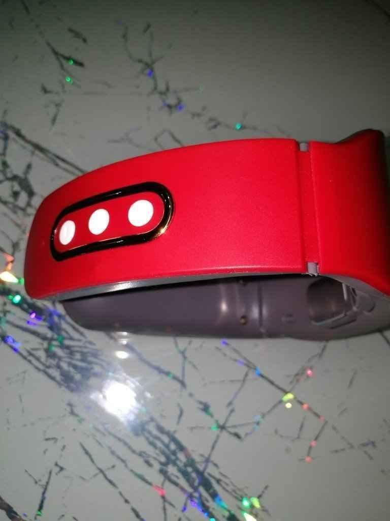 INTELLIGENT NECK MASSAGER Red UK