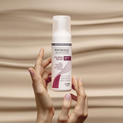 PHYSIOGEL Calming Relief Anti-Redness Cleansing Foam - UKDorf 